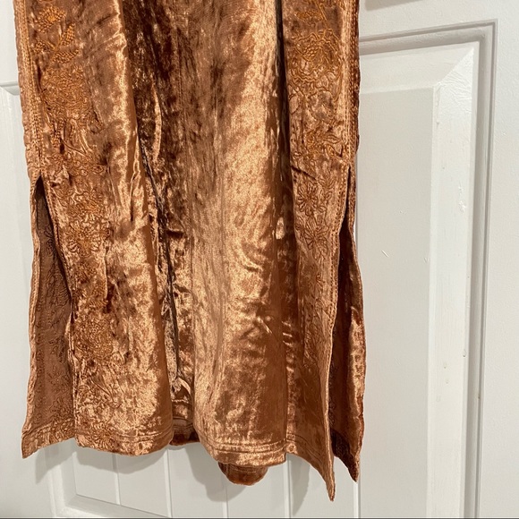 NWT Anthropologie Lucie Embroidered Velvet Slip Dress - Picture 12 of 12